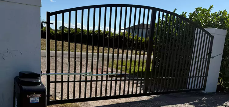 Driveway Fence Repair Leesburg